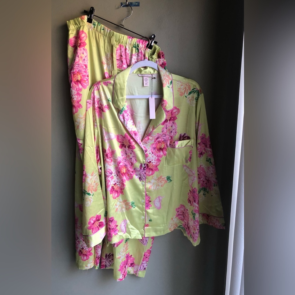 NWT! Victoria's Secret Lime Citron Gorgeous Floral Satin Long Pajama Set XXL